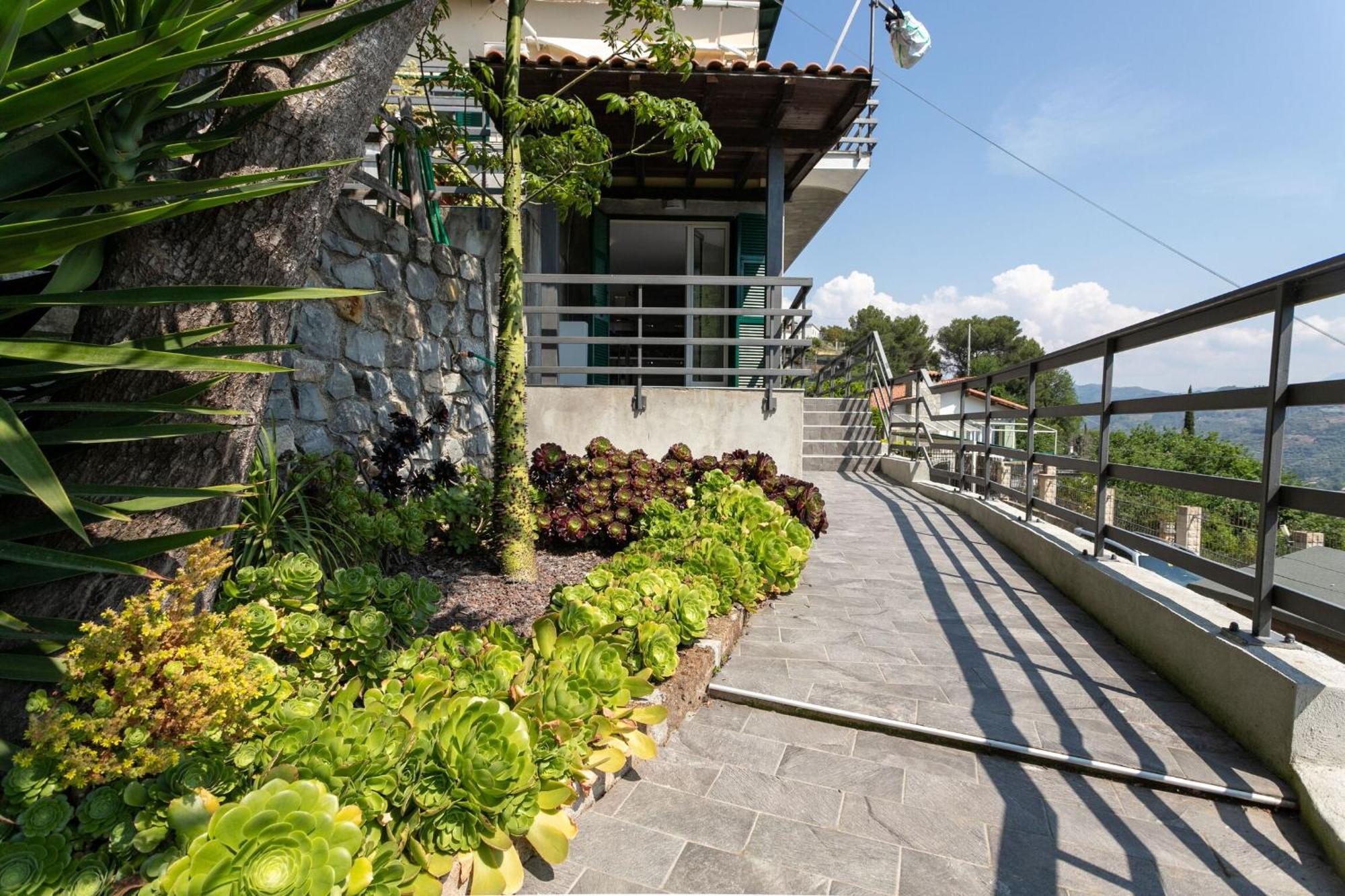 Strada Degli Olandesi - Panoramic Villa By Halldis Camporosso  Extérieur photo